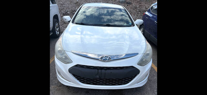 hyundai sonata hybrid 2011 KMHEC4A42BA011404 image hyundai sonata hybrid 2011 KMHEC4A42BA011404 image
